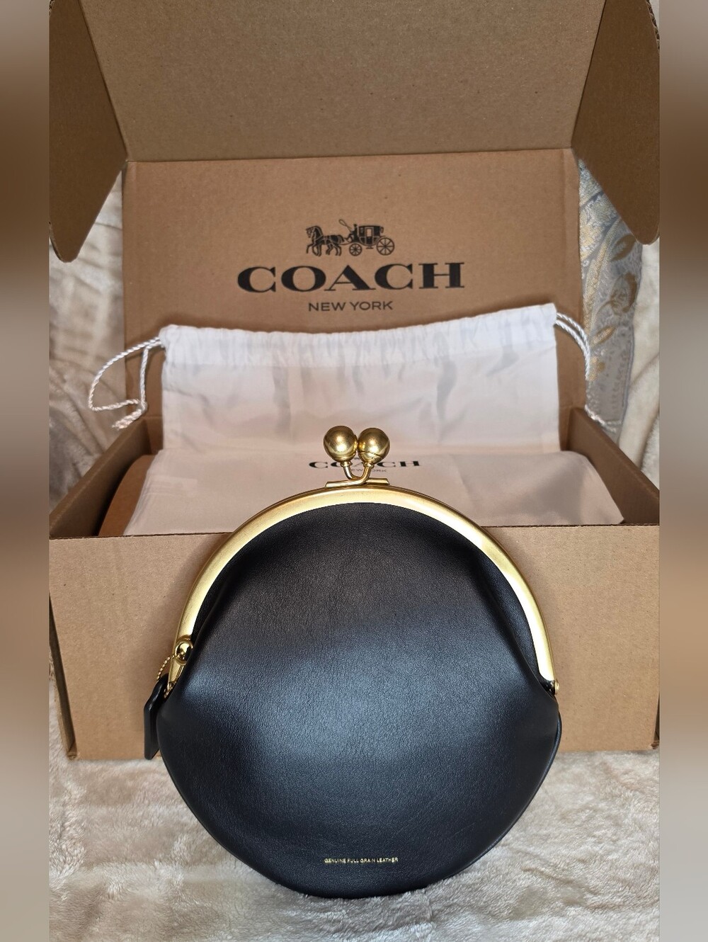 COACH LEATHER KISSLOCK POUCH "TORTILLA BAG"